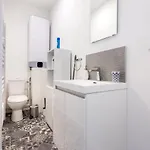 Lägenhetshotell Poterne 3*
